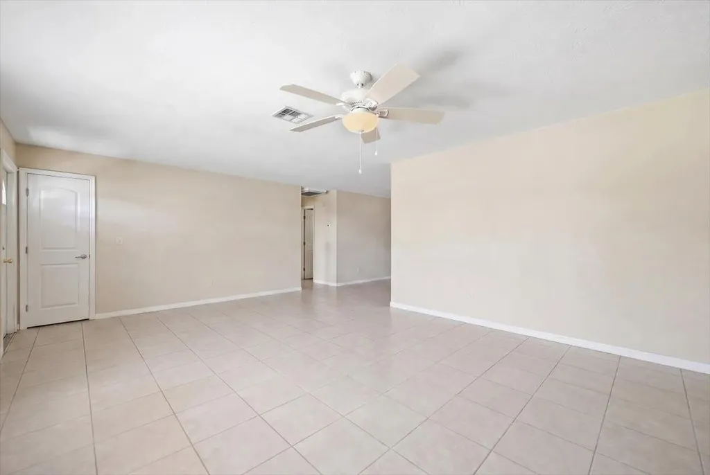 667 SE Faith Terrace Port St Lucie FL 34983