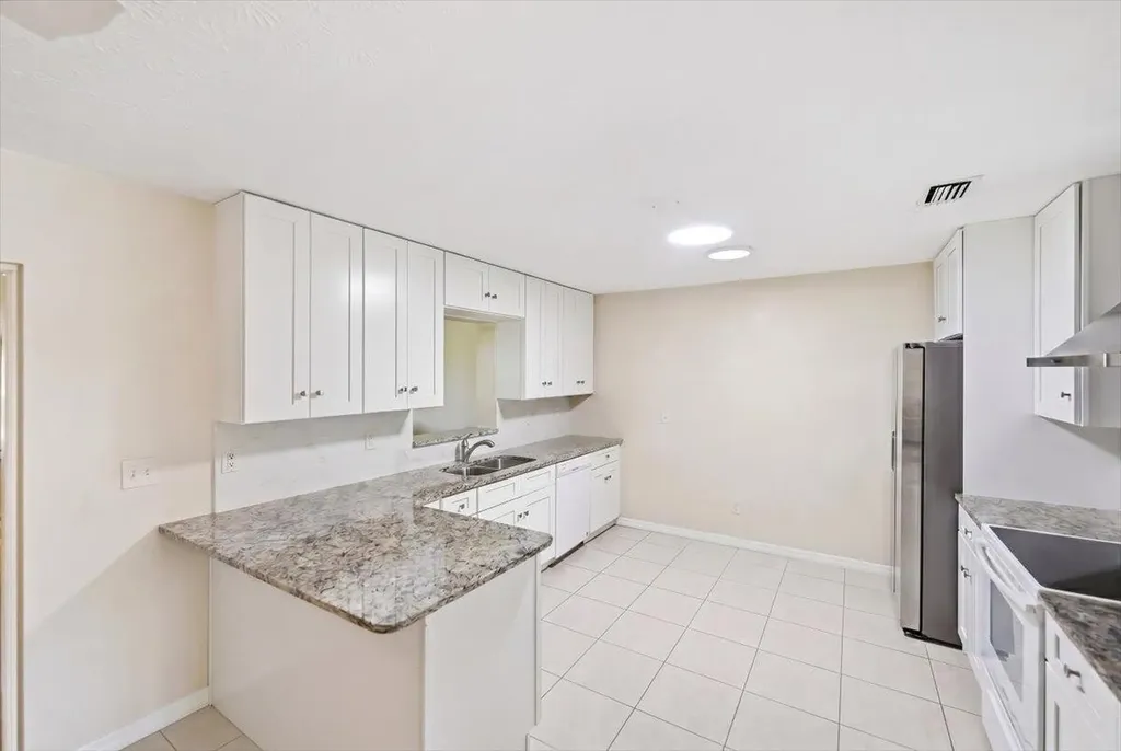 667 SE Faith Terrace Port St Lucie FL 34983
