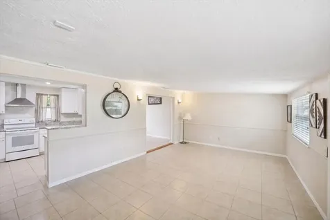 667 SE Faith Terrace Port St Lucie FL 34983