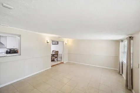 667 SE Faith Terrace Port St Lucie FL 34983