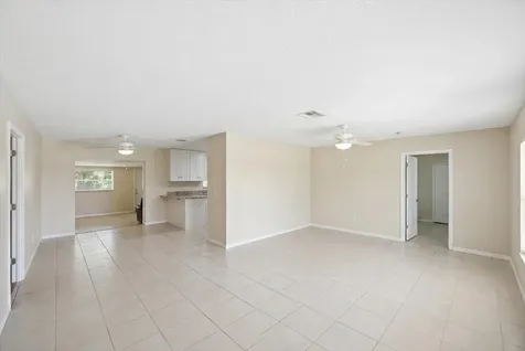 667 SE Faith Terrace Port St Lucie FL 34983