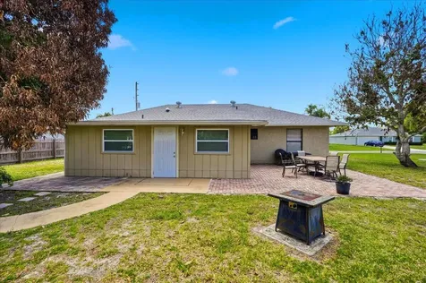 667 SE Faith Terrace Port St Lucie FL 34983
