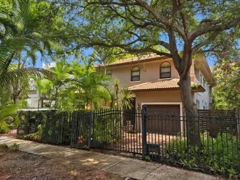 3082 Lime Court Coconut Grove FL 33133
