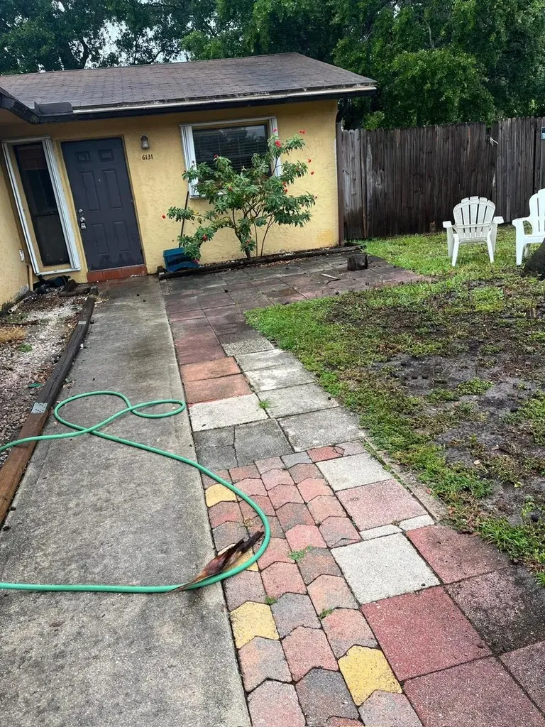 6131 SW 42nd Place Davie FL 33314