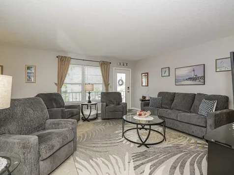 67 Royal Oak Drive Vero Beach FL 32962