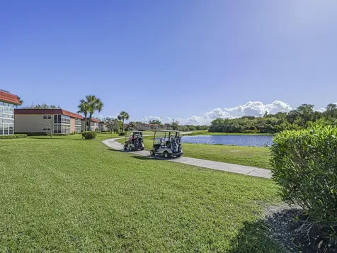 67 Royal Oak Drive Vero Beach FL 32962