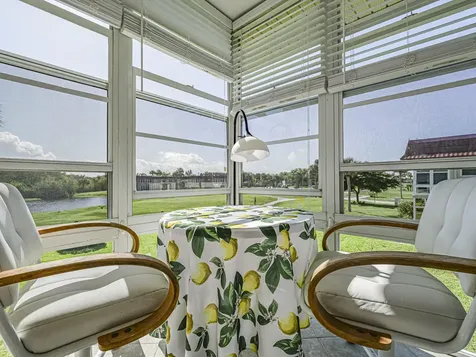 67 Royal Oak Drive Vero Beach FL 32962