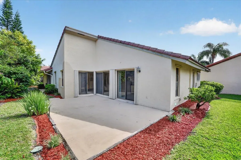 1235 NW 21st Terrace Delray Beach FL 33445