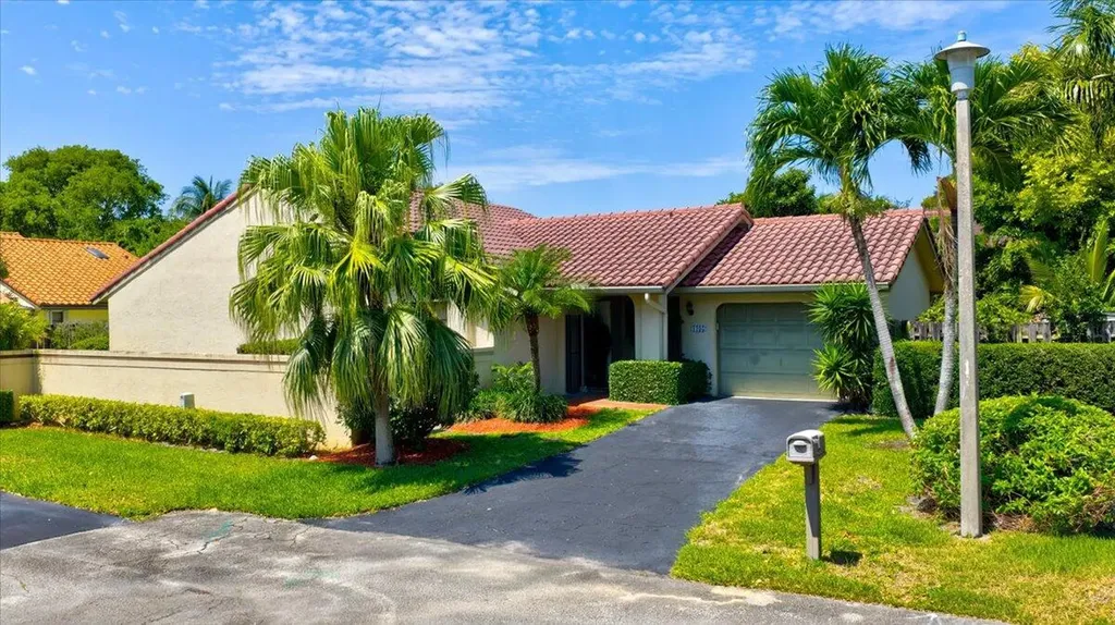 1235 NW 21st Terrace Delray Beach FL 33445