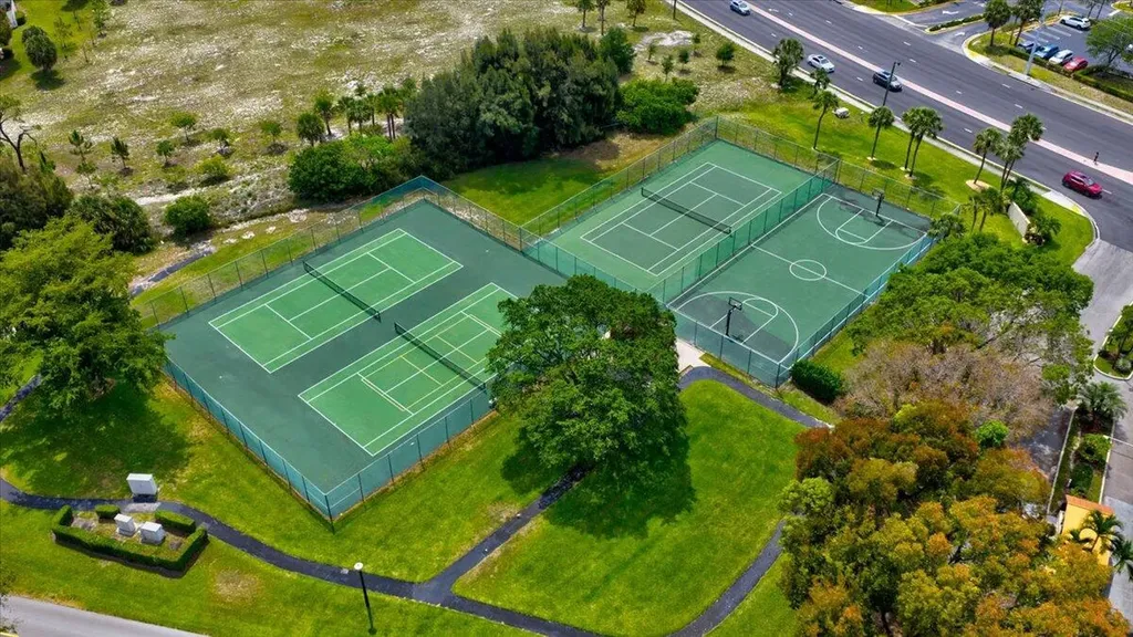 1235 NW 21st Terrace Delray Beach FL 33445