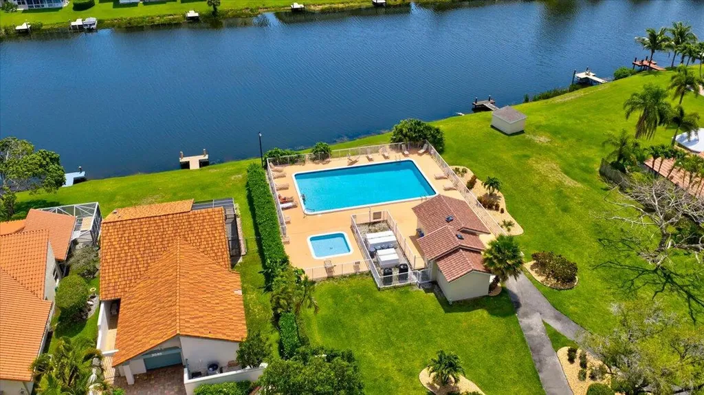 1235 NW 21st Terrace Delray Beach FL 33445