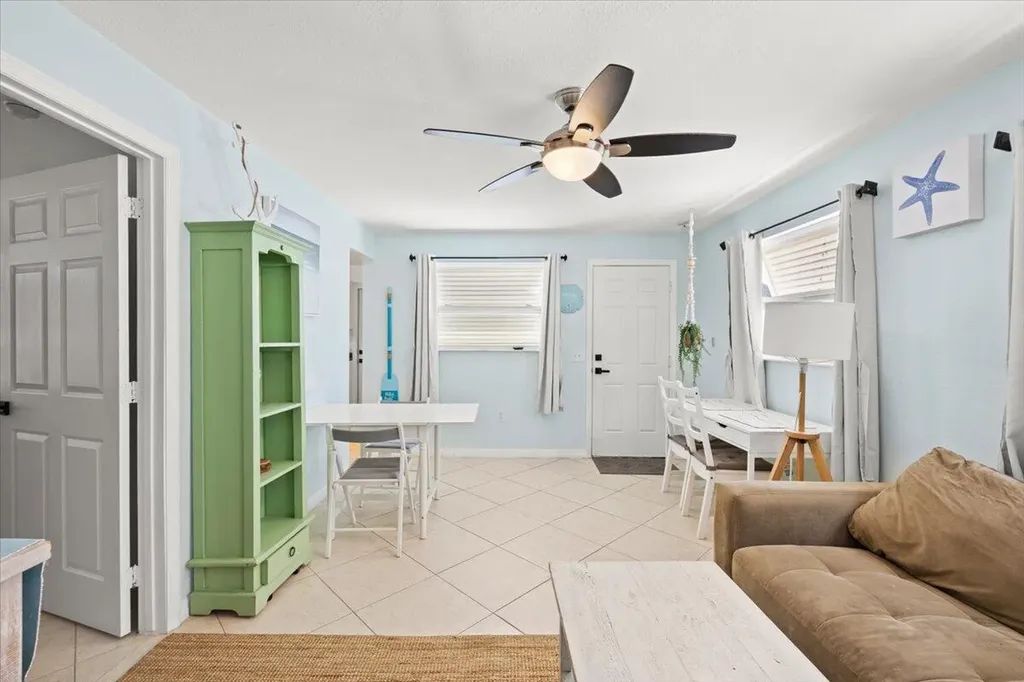 915 N K Street Lake Worth Beach FL 33460