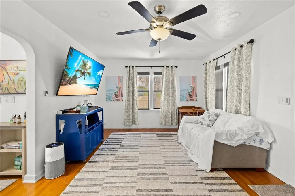 915 N K Street Lake Worth Beach FL 33460