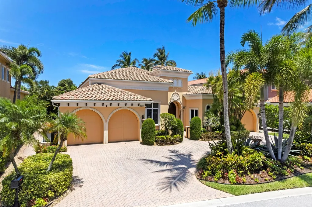 841 Harbour Isle Place North Palm Beach FL 33410