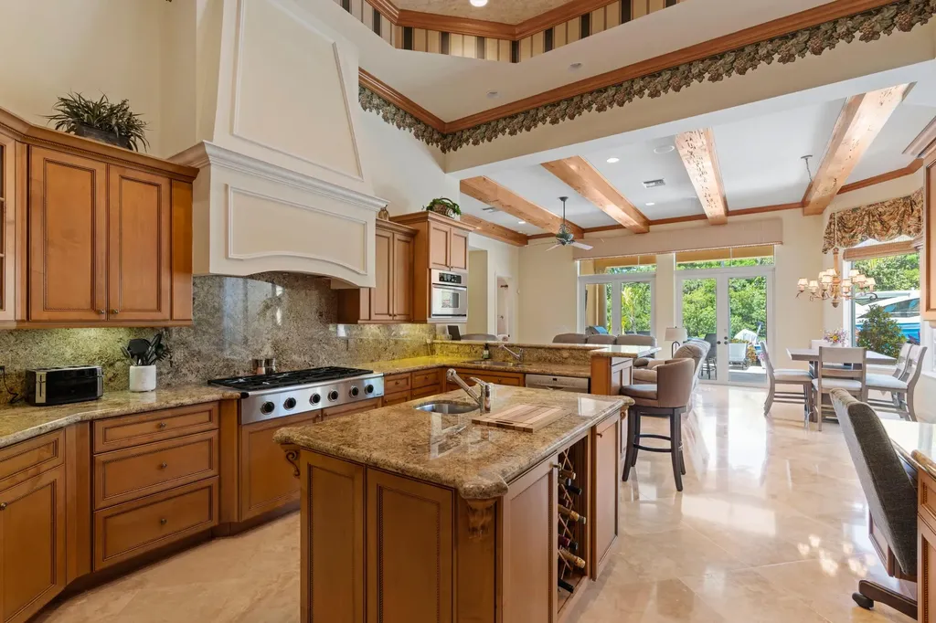 841 Harbour Isle Place North Palm Beach FL 33410