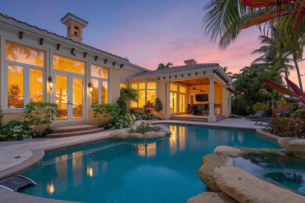 841 Harbour Isle Place North Palm Beach FL 33410