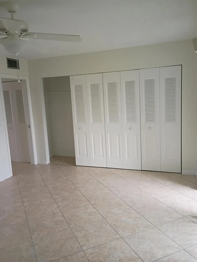 209 Camden West Palm Beach FL 33417