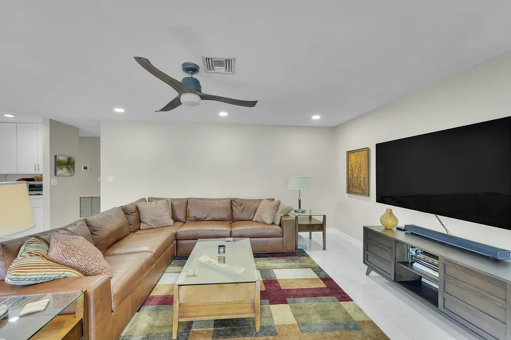 2133 NW 116th Terrace Coral Springs FL 33071