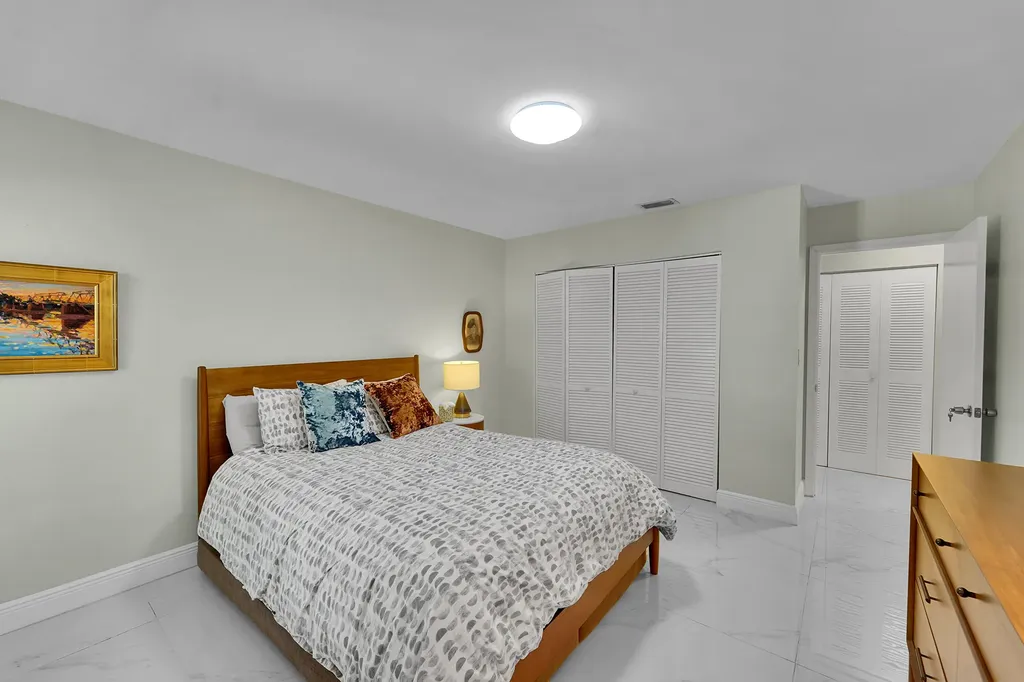 2133 NW 116th Terrace Coral Springs FL 33071