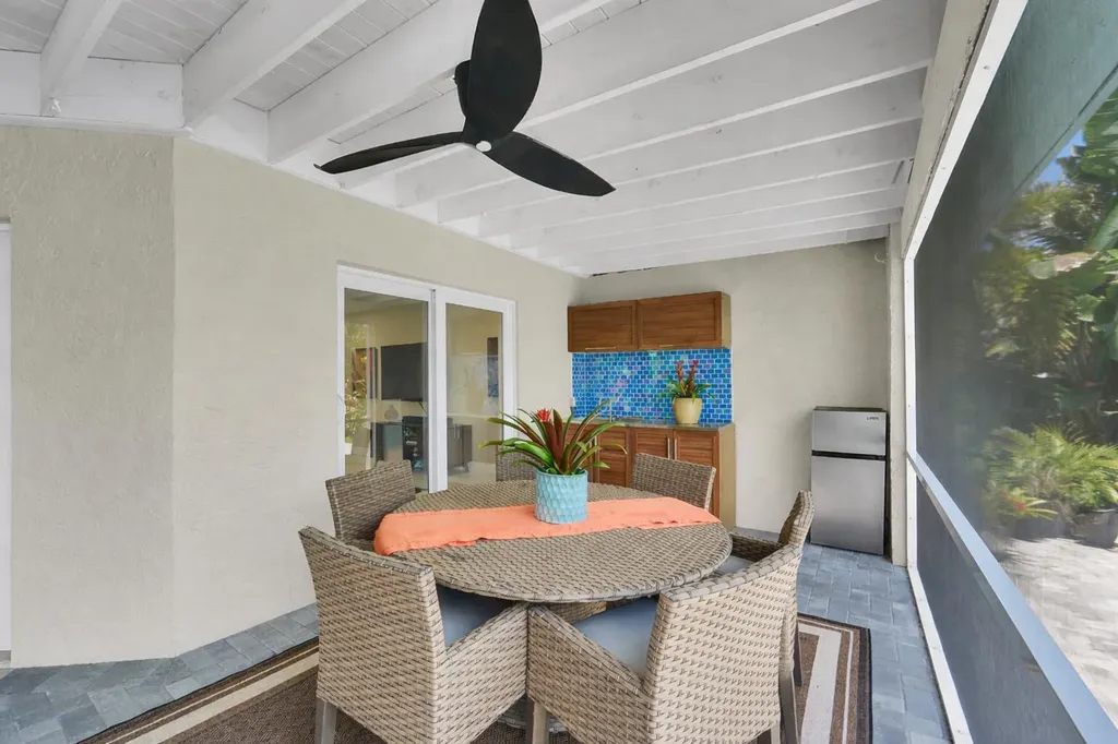 2133 NW 116th Terrace Coral Springs FL 33071