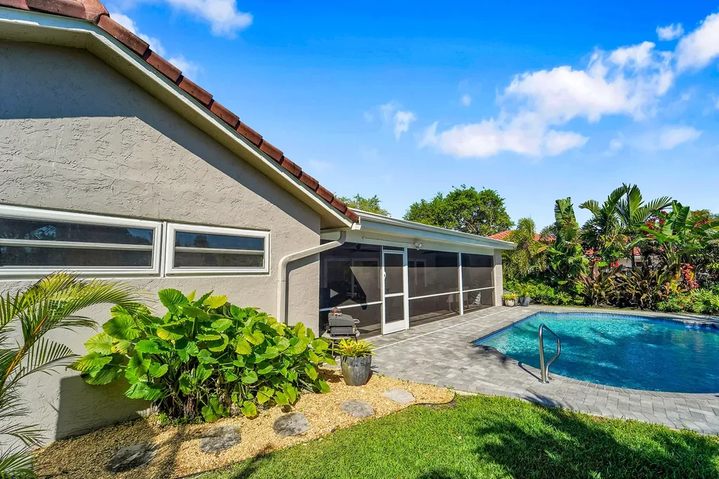 2133 NW 116th Terrace Coral Springs FL 33071