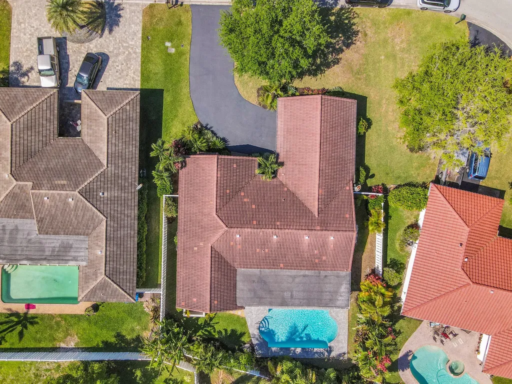 2133 NW 116th Terrace Coral Springs FL 33071
