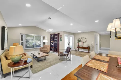 2133 NW 116th Terrace Coral Springs FL 33071