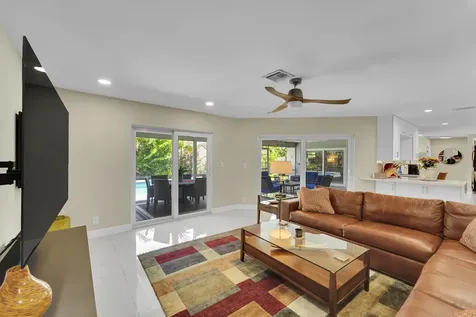 2133 NW 116th Terrace Coral Springs FL 33071