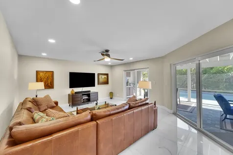 2133 NW 116th Terrace Coral Springs FL 33071
