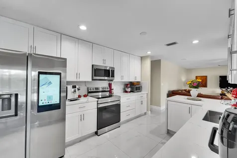 2133 NW 116th Terrace Coral Springs FL 33071