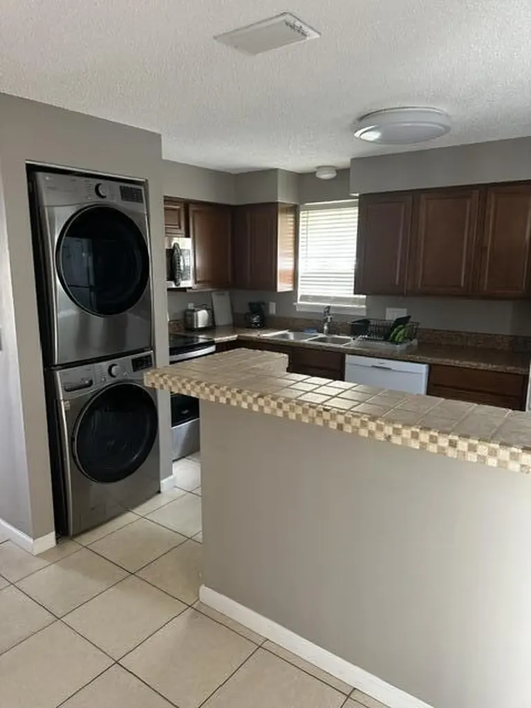 13454 Old Englishtown Road Wellington FL 33414