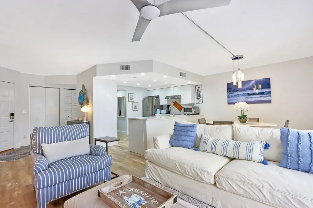 1605 S Us Highway 1 Jupiter FL 33477