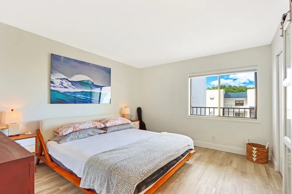 1605 S Us Highway 1 Jupiter FL 33477