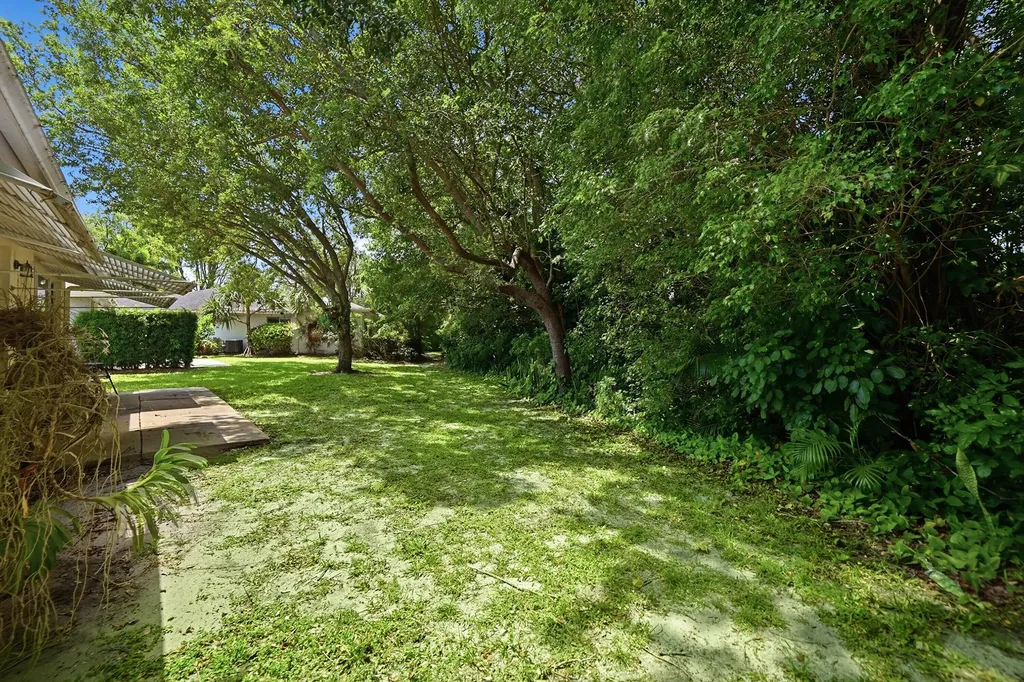 321 Del Rio Boulevard Boca Raton FL 33432