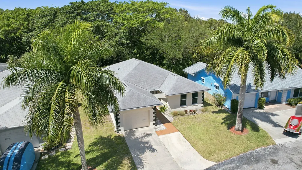 321 Del Rio Boulevard Boca Raton FL 33432