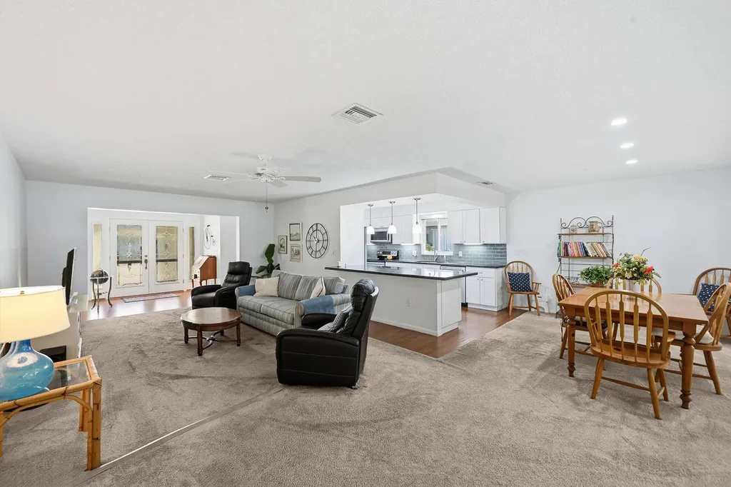 321 Del Rio Boulevard Boca Raton FL 33432