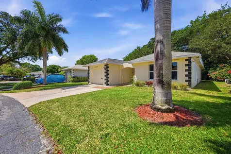 321 Del Rio Boulevard Boca Raton FL 33432