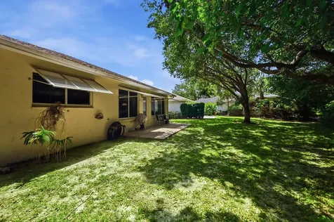 321 Del Rio Boulevard Boca Raton FL 33432