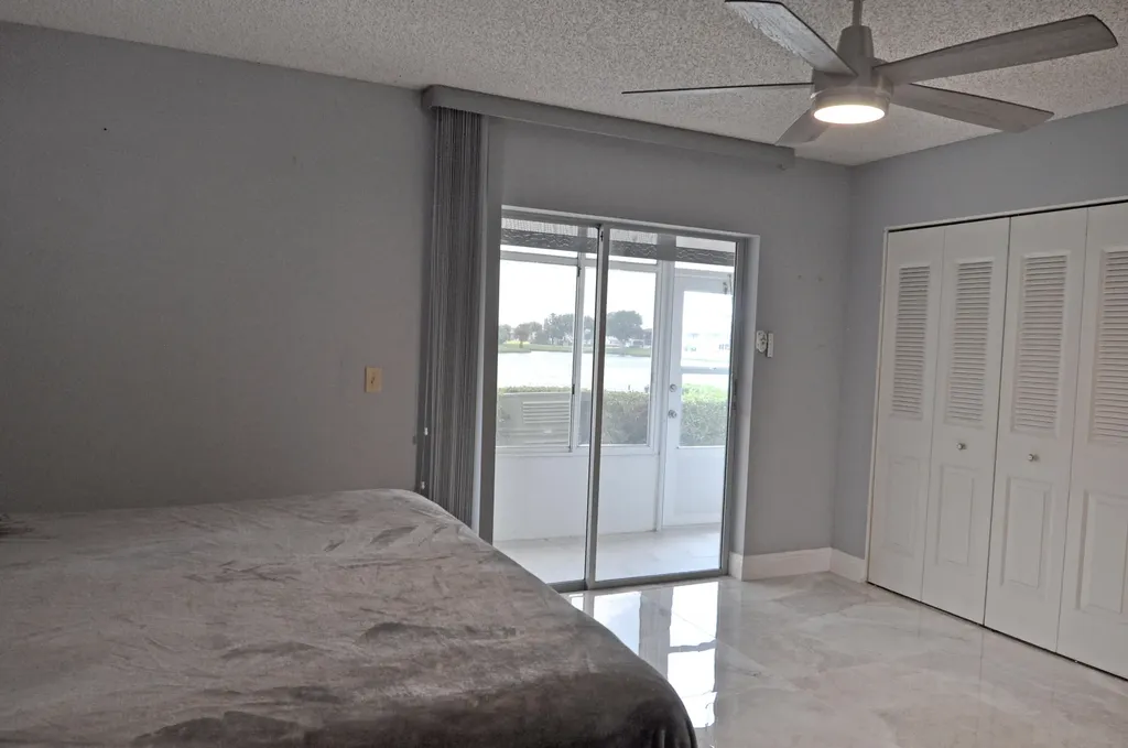 238 Chatham L West Palm Beach FL 33417