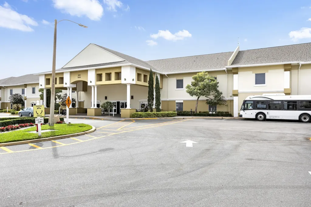 238 Chatham L West Palm Beach FL 33417