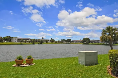 238 Chatham L West Palm Beach FL 33417