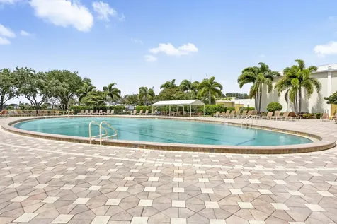 238 Chatham L West Palm Beach FL 33417