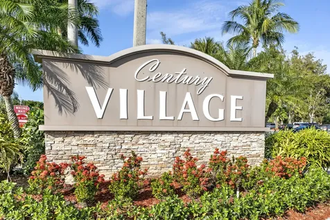 238 Chatham L West Palm Beach FL 33417