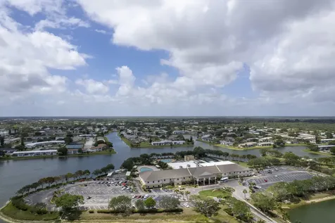 238 Chatham L West Palm Beach FL 33417
