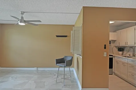 238 Chatham L West Palm Beach FL 33417