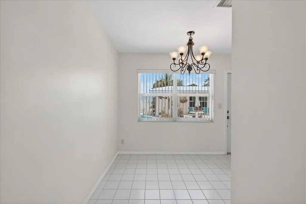 1016 N 16th Avenue Hollywood FL 33020