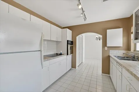 1016 N 16th Avenue Hollywood FL 33020