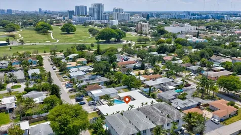 1016 N 16th Avenue Hollywood FL 33020