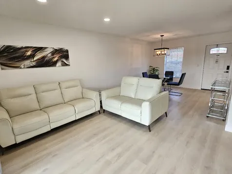 835 Salem Lane Greenacres FL 33467