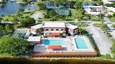 835 Salem Lane Greenacres FL 33467